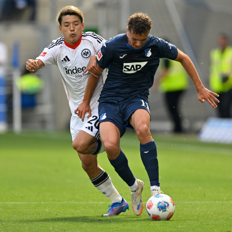 fSlQW, HIrR, 与法兰克福 fSlQW, HIrR, 与法兰克福