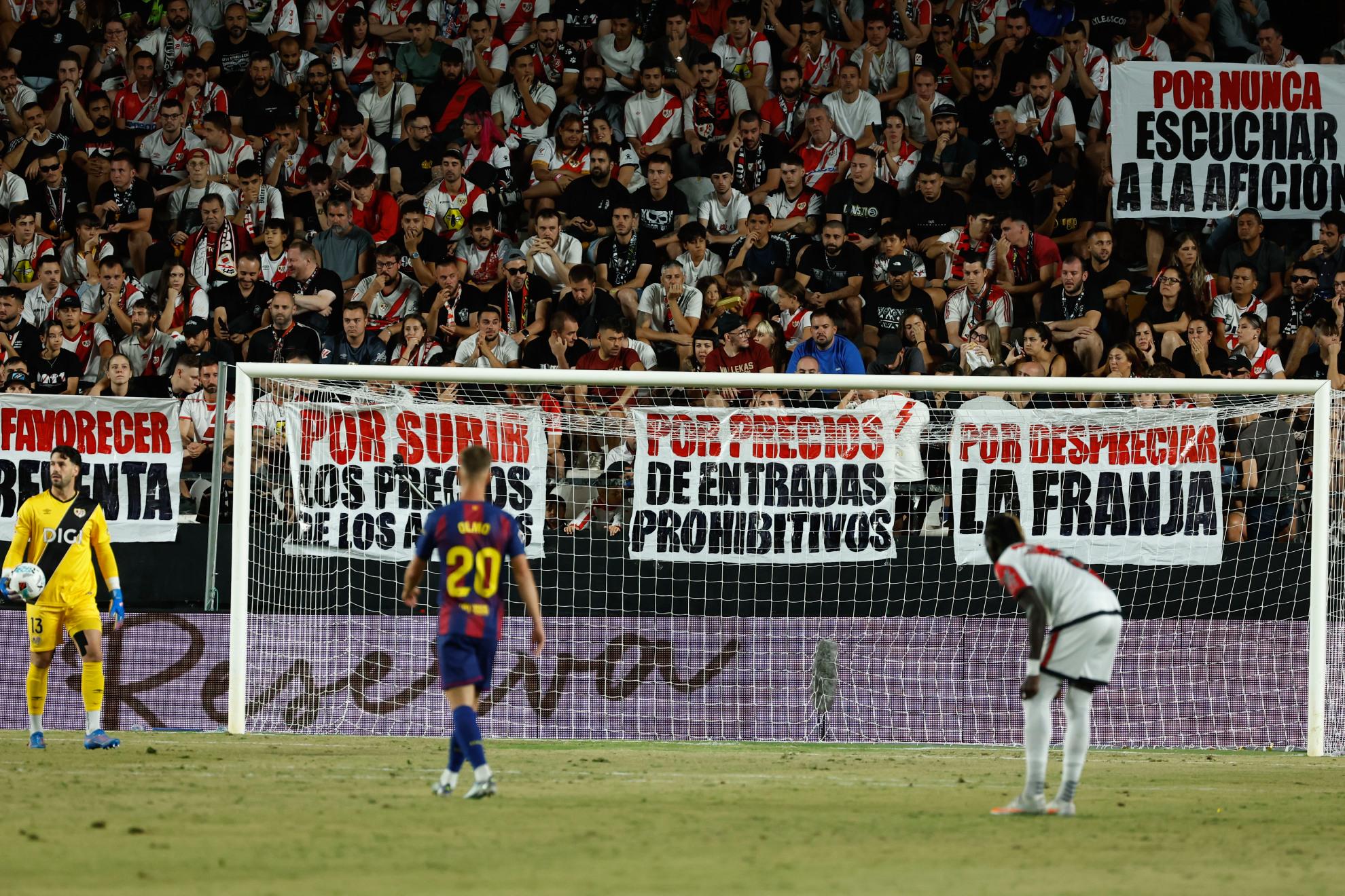 塞尔塔官方, 战本周日球