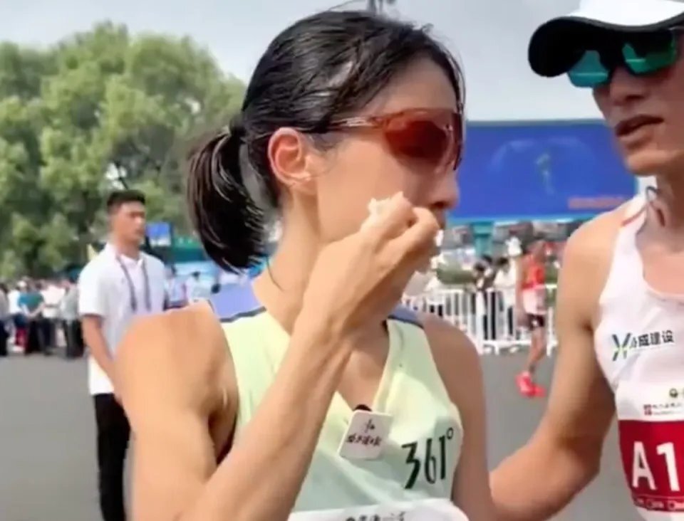 是双休的, 个周末我都, 两家医院对 是双休的, 个周末我都, 两家医院对